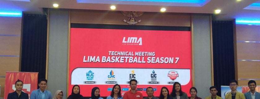 Tim Basket Widyatama mengikuti Technical Meeting West Java Conference (WJC) di Gedung Koni Jawa Barat