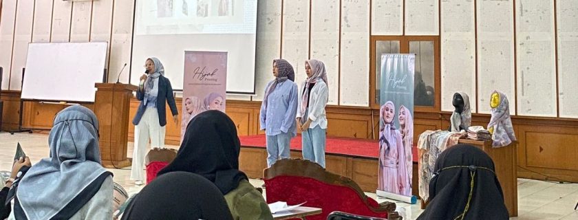 Kegiatan SnD (Sharing n Development) bersama Hijab Printing oleh UKM Kewirausahaan Universitas Widyatama