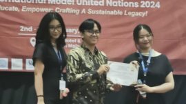 Delegasi Universitas Widyatama memenangkan award “Honourable Mention” di Malang International Model United Nations 2024