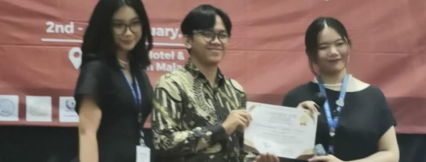 Delegasi Universitas Widyatama memenangkan award “Honourable Mention” di Malang International Model United Nations 2024