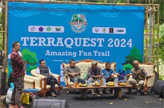 Kompetisi lintas alam terraquest