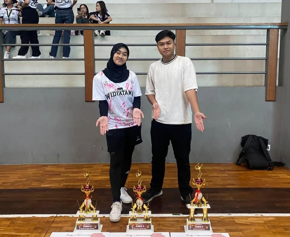 UKM Bulutangkis Universitas Widyatama